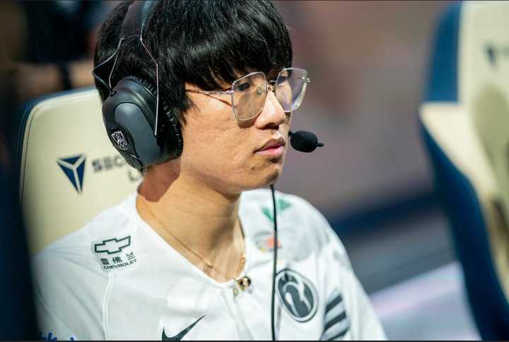 Ning在TL比赛中战术调整，战术调整引发热议！的简单介绍